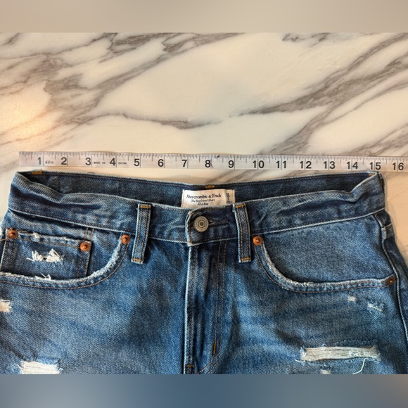 Abercrombie & Fitch The Boyfriend Short Mid Rise - Picture 11 of 12